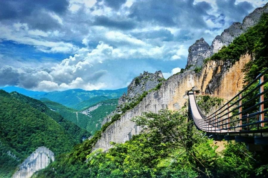 Wuling Mountain Grand Canyon